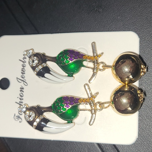 Green Birds Summer Earrings - Picture 5 of 5